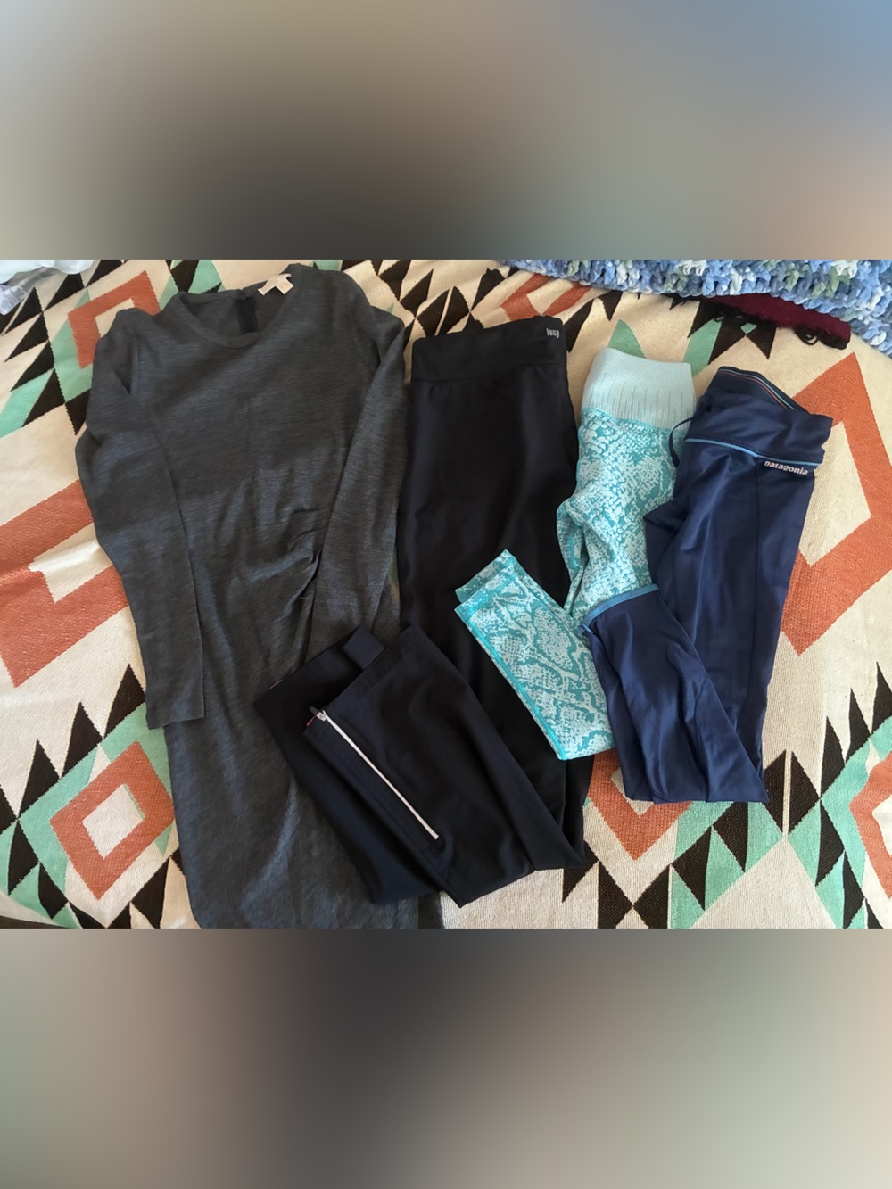 Patagonia leggings bundle size XS, avocado leggings, Michael Kors dress size XS